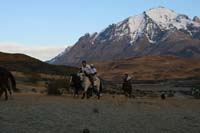 /international/Chile/2009TorresDelPaine/gallery/may2_morning/thumbnails/IMG_5514.jpg