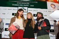 /international/Chile/2009TorresDelPaine/gallery/may2_premios/thumbnails/IMG_5720.jpg