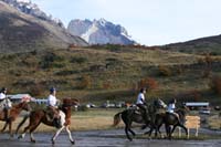 /international/Chile/2009TorresDelPaine/gallery/may2_ridefinish/thumbnails/IMG_5610.jpg