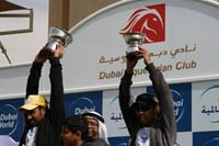 /international/UAE/2008DubaiWorldChallenge/Gallery/AfterTheFinish/thumbnails/IMG_0095.jpg