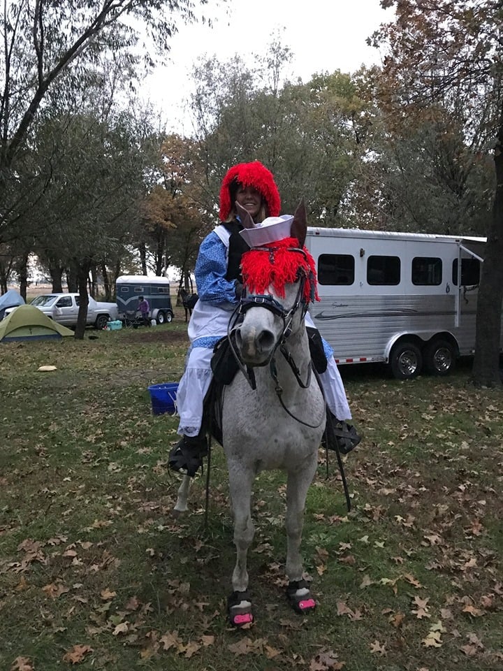 Meet my endurance horse Kayheart and Robin Schadt
