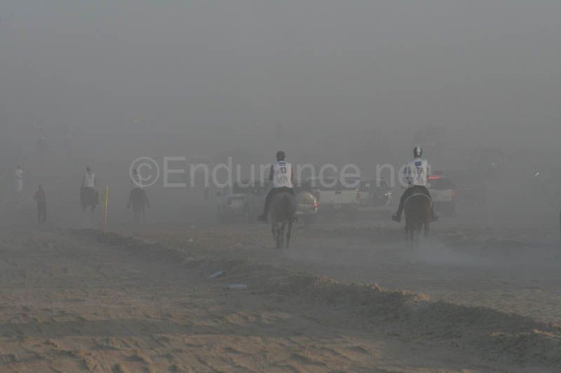 0902UAE_453