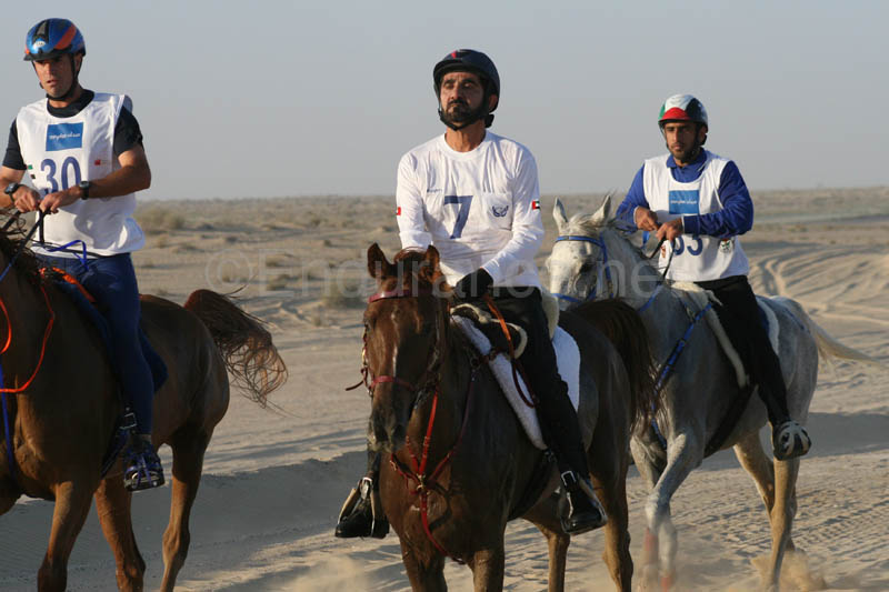 0902UAE_480