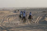 0902UAE_471