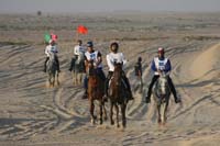 0902UAE_477