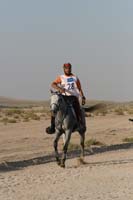 0902UAE_511