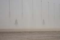 0902UAE_530