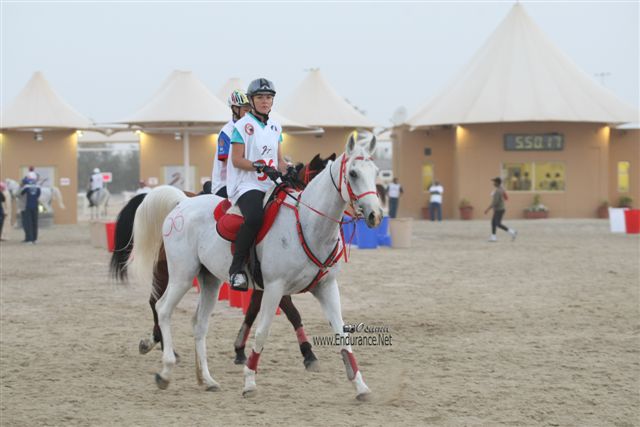 2009HMTheKingofBahra#A0091