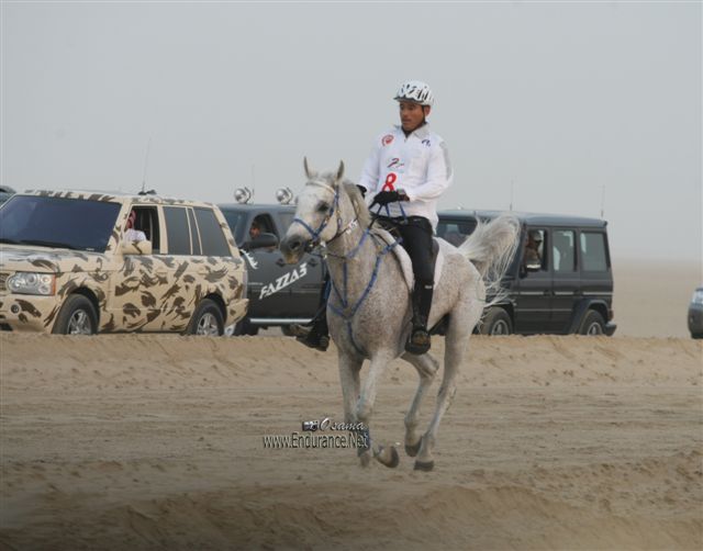 2009HMTheKingofBahra#A0111