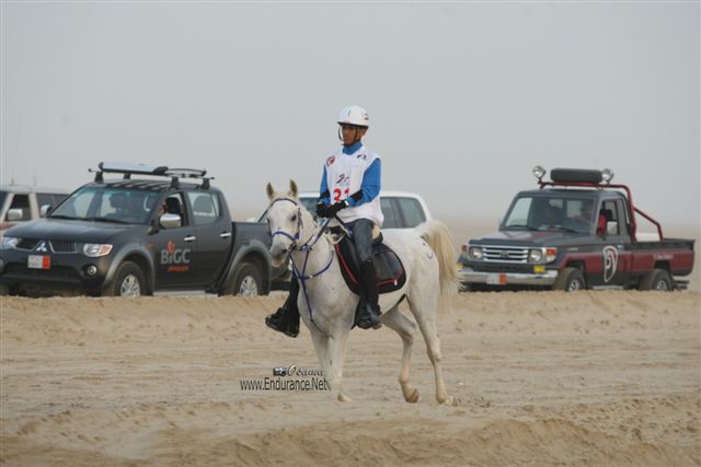 2009HMTheKingofBahra#A0120