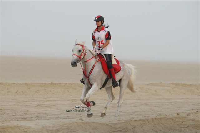 2009HMTheKingofBahra#A0123