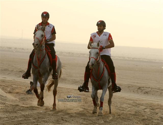 2009HMTheKingofBahra#A0136