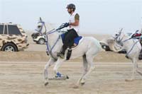 2009HMTheKingofBahra#A0100