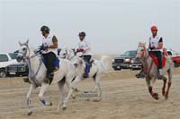 2009HMTheKingofBahra#A0101