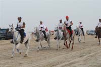 2009HMTheKingofBahra#A0104