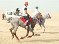 2009HMTheKingofBahra#A0174