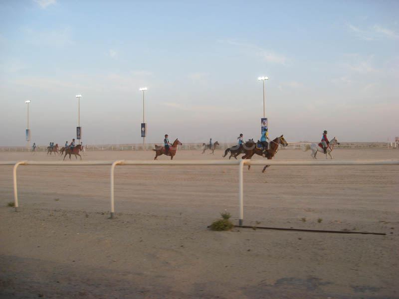 0902UAE_234B
