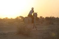 0902UAE_244
