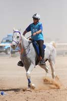 0902UAE_403