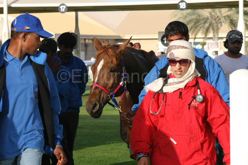 0902UAE_107