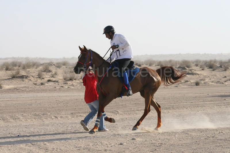0902UAE_122