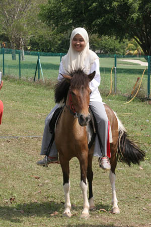 Siti Fatima, reporter