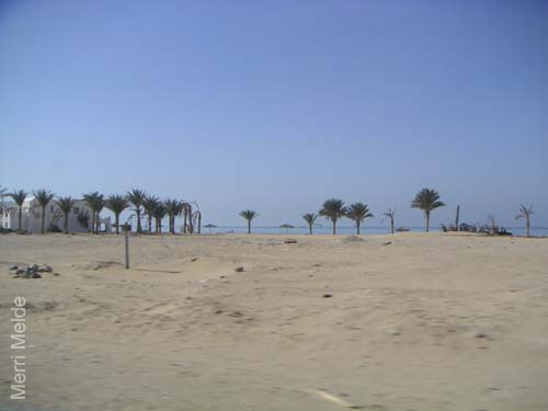 9_356_GulfofSuez