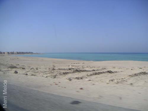 9_359_GulfofSuez