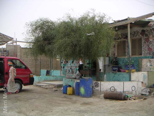 b_525_teastop